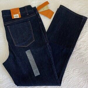 NWT-Women’s sz 14 Short Modern Fit Straight Leg Jeans in Dark Denim by Sonoma